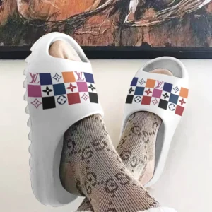 LV |  Unisex Cloud Slides NK110525