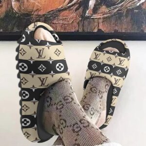 LV |  Unisex Cloud Slides NK110525