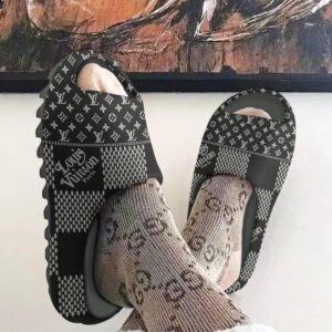 LV |  Unisex Cloud Slides NK110525
