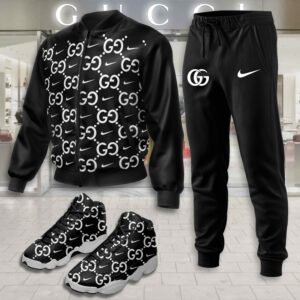 Gucci | Limited Edition Winter Tracksuits Match AJ 13 Sneaker TD27