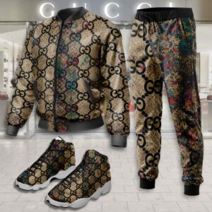 Gucci | Limited Edition Winter Tracksuits Match AJ 13 Sneaker TD36