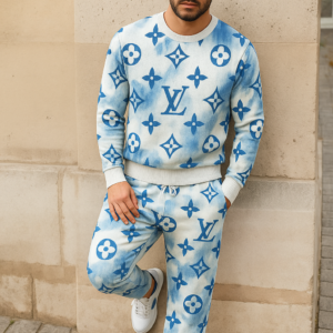 Louis Vuitton | Limited Edition 2025 Luxury Sweater and Pants Set TD3