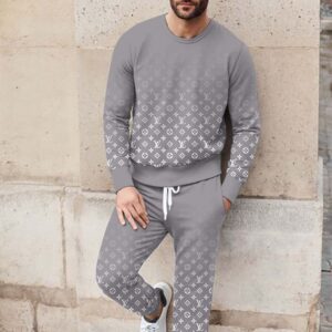 Louis Vuitton | Limited Edition 2025 Luxury Sweater and Pants Set TD85
