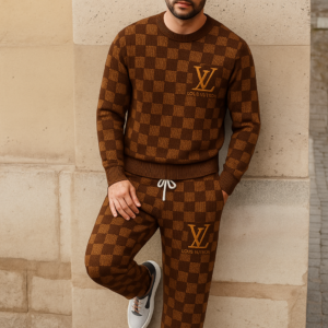 Louis Vuitton | Limited Edition 2025 Luxury Sweater and Pants Set TD60
