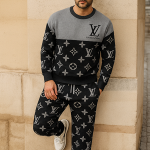 Louis Vuitton | Limited Edition 2025 Luxury Sweater and Pants Set TD52