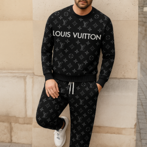 Louis Vuitton | Limited Edition 2025 Luxury Sweater and Pants Set TD32