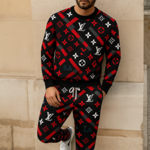 Louis Vuitton | Limited Edition 2025 Luxury Sweater and Pants Set TD15
